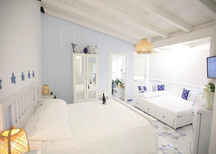 Blu Mare Privata & * 泰拉西尼