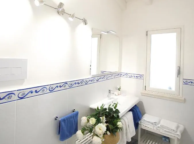 Blu Mare Privata & 公寓 泰拉西尼